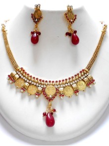 Temple Jewelry Set